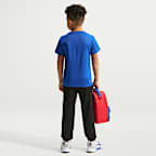 Playera Legend Dri-FIT para niños talla pequeña Nike
