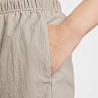 ナイキ スポーツウェア ウィメンズ ミッドライズ ルーズ ニーレングス ショートパンツ