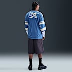 Nike Sportswear 男款球衣