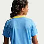 F.C. Barcelona Strike Fourth Older Kids' Nike Dri-FIT Football Short-Sleeve Top