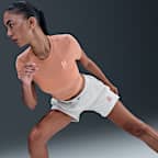 Playera cropped de manga corta para mujer Sabrina