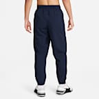 Pants Dri-FIT entallados versátiles para hombre Nike Form