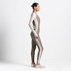 Body largo con cierre al frente para mujer NikeSKIMS Shine