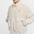 ナイキ スポーツウェア エッセンシャル ウィメンズ オーバーサイズド コージー ジャケット