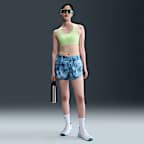 สปอร์ตบราผู้หญิงเสริมฟองน้ำ Nike Swoosh Medium Support