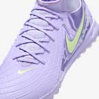 Tacos de fútbol TF de corte high Nike United Phantom Luna 2 Academy