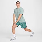 Nike Primary Men's Dri-FIT Short-Sleeve Versatile Top