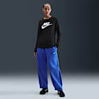 Nike Sportswear Club Essentials Women's Long-Sleeve Logo T-Shirt