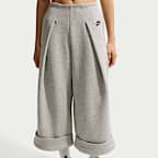 Pants cropped de tiro alto para mujer Nike Sportswear Tech Fleece