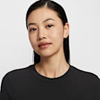 Nike Sportswear Chill Knit Women's Slim Long-Sleeve Cropped Top