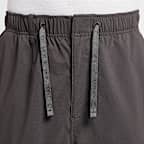 ナイキ スポーツウェア カーニー Dri-FIT カーゴ スケートボードショートパンツ