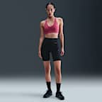 Nike ユニバーサ ウィメンズ ミディアムサポート パッディド スポーツブラ