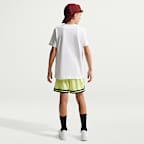 Nike Sportswear Older Kids' T-Shirt