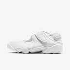 White/Black/White