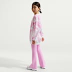 Nike Sportswear Club Fleece Big Kids' (Girls') Boxy Crew-Neck Sweatshirt