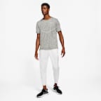Nike Rise 365 Men's Dri-FIT Short-Sleeve Running Top