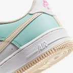 Nike Air Force 1 Older Kids' Shoes