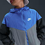 Nike Sportswear Windrunner Older Kids' Hooded Repel Jacket