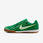 Stadium Green/Green Strike/Gum Medium Brown/White