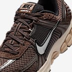 Nike Zoom Vomero 5 Women's Shoes