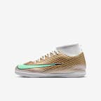 Chaussure de foot en salle montante Nike Jr. Mercurial Superfly 11 Club "Kylian Mbappé" pour pré-ado - Metallic Gold/Green Glow