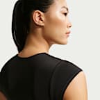 나이키 스윔 에포트리스 에센셜 여성 캡 소매 스윔 탑