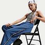 Nike Sportswear Older Kids' (Girls') Fleece Trousers