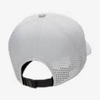 Nike Dri-FIT ADV Club Unstructured Swoosh Cap