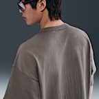 เสื้อยืดผู้ชายขนาดโอเวอร์ไซส์ Nike Sportswear Premium Essentials