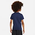 Playera para niños talla pequeña Nike Sportswear