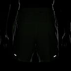 Shorts de correr Dri-FIT de 18 cm con forro de ropa interior para hombre Nike Stride