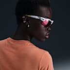 Playera con logotipo para mujer Nike Sportswear Essentials