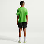 Playera de entrenamiento de manga corta Dri-FIT para niño talla grande Nike Multi