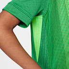 England 2025/26 Stadium Goalkeeper Older Kids' Nike Dri-FIT Football Replica Short-Sleeve Shirt