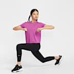 เสื้อแขนสั้นผู้หญิง Dri-FIT Nike One Classic