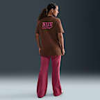 T-shirt o obszernym, pudełkowym kroju Nike Sportswear