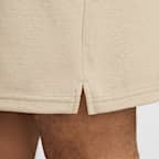 Shorts de alto rendimiento Dri-FIT de 18 cm sin forro con protección UV para hombre Nike Primary Fleece