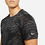 Nike Dri-FIT Run Division Rise 365 Men's Short-Sleeve Running Top