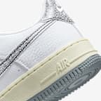 Nike Air Force 1 LV8 3 Older Kids' Shoes