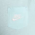 Conjunto de playera con bolsillo y shorts de French Terry para bebé Nike Sportswear