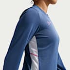 Nike Academy Women's Dri-FIT Crew-Neck Long-Sleeve Football Top