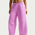 Pantalones entubados de tiro medio holgados para mujer Nike Sportswear Phoenix Fleece