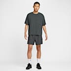 Nike Tech 男款 Dri-FIT Shori 寬鬆剪裁短褲