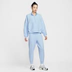 Nike 24.7 ImpossiblySoft Women's Dri-FIT Oversized 1/2-Zip Top