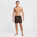 Shorts cargo con forro de ropa interior de 13 cm Nike Swim Voyage para hombre