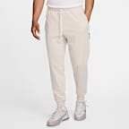 Liverpool F.C. Standard Issue Men's Nike Dri-FIT Football Tapered Pants