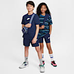 Nike Sportswear Club Older Kids' 15cm (approx.) Knit Shorts