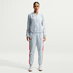 Conjunto deportivo de fútbol de tejido Woven Dri-FIT para mujer Nike Academy "Alexia Putellas"