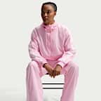 Chamarra con gorro de ajuste holgado para mujer UV Nike Sportswear Classic Wovens