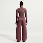 Playera de manga larga transparente ajustada para mujer Nike Sportswear